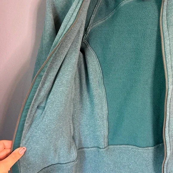 Lululemon Full Zip Scuba - Picture 4 of 5